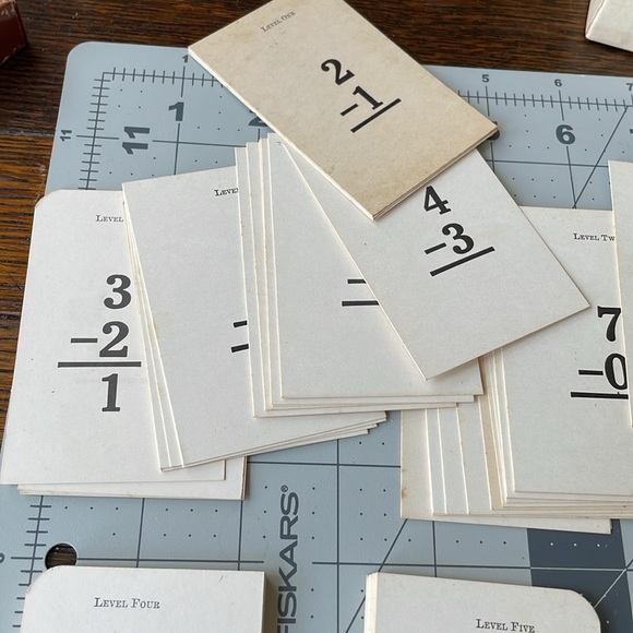 Pair, vintage Dolch popper numbers Arithmetic Learning Series, flashcards, c1958 - Picture 11 of 11